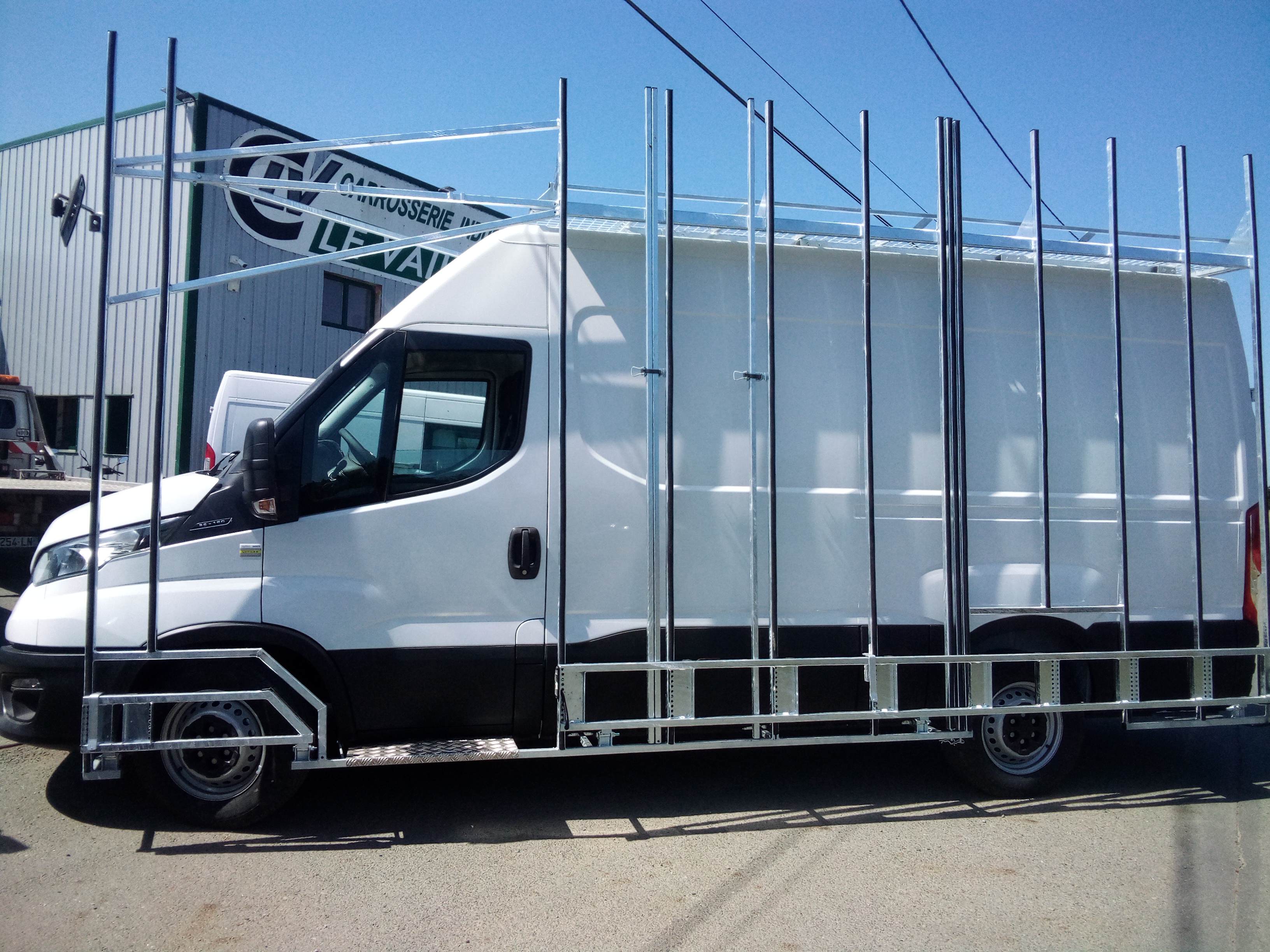 Portes-verre pour utilitaires professionnels